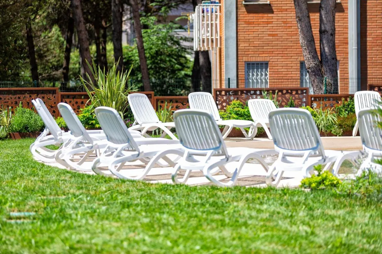 Bosco Canoro Bibione Resort Апарт-отель